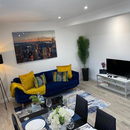 Stylish Apartment In Watford واتفورد المظهر الخارجي الصورة